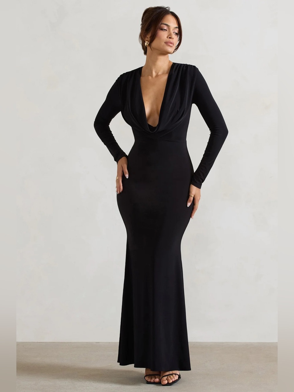 NWT Club L London Heavy Heart Cowl Neck Long Sleeve Maxi Dress Size US 4 $160